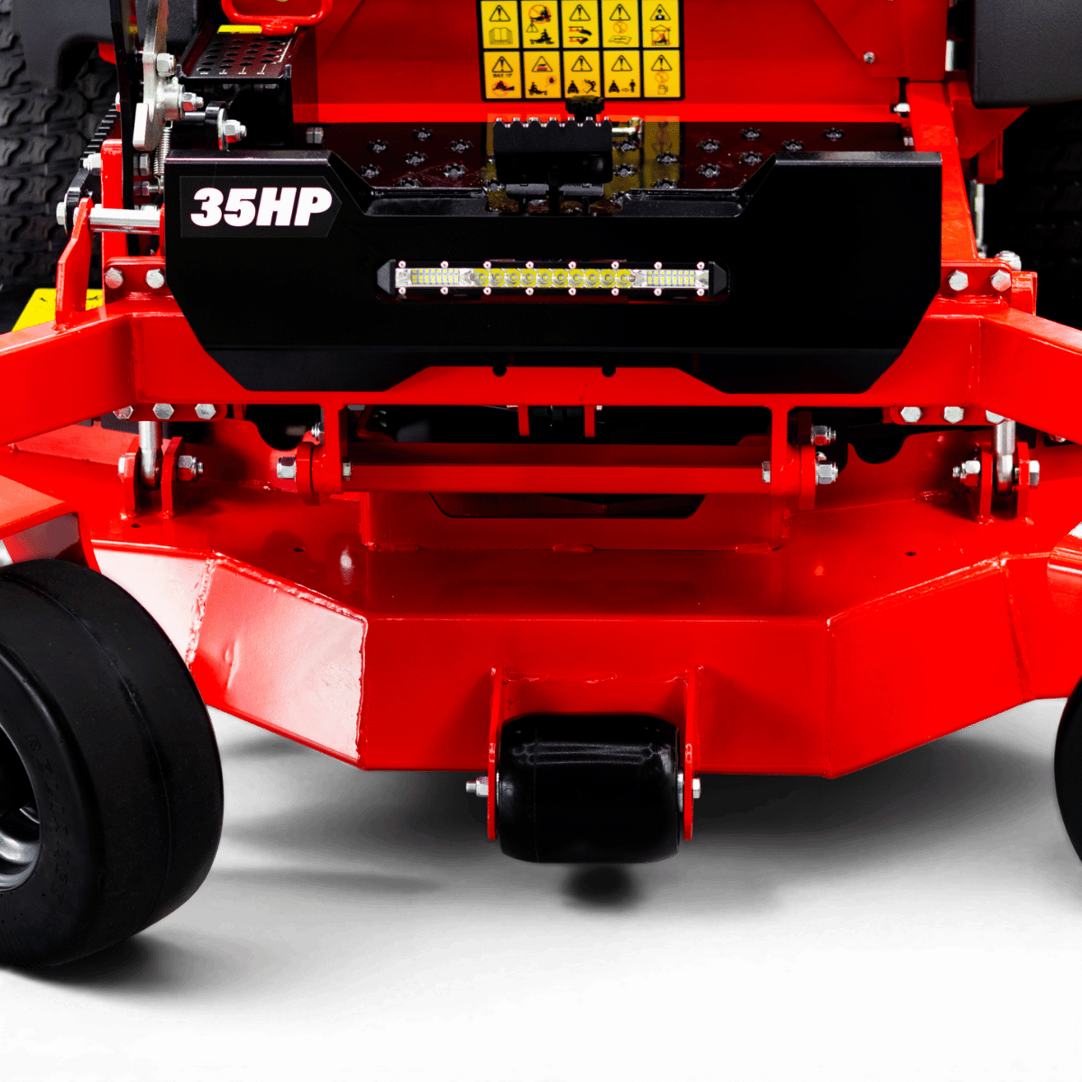 Tracteur tondeuse à rayon de braquage zéro LEZARD Z138PRO 35CV 138 cm zero turn