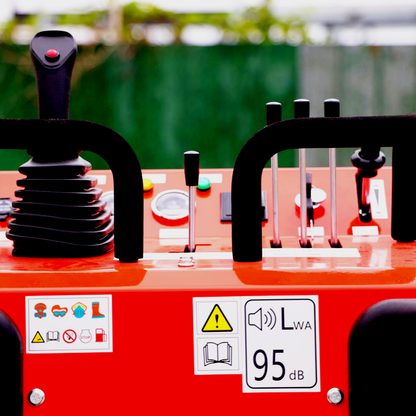 Chargeuse télescopique skid LEZARD KUBOTA DD4T à chenilles porte-outils diesel