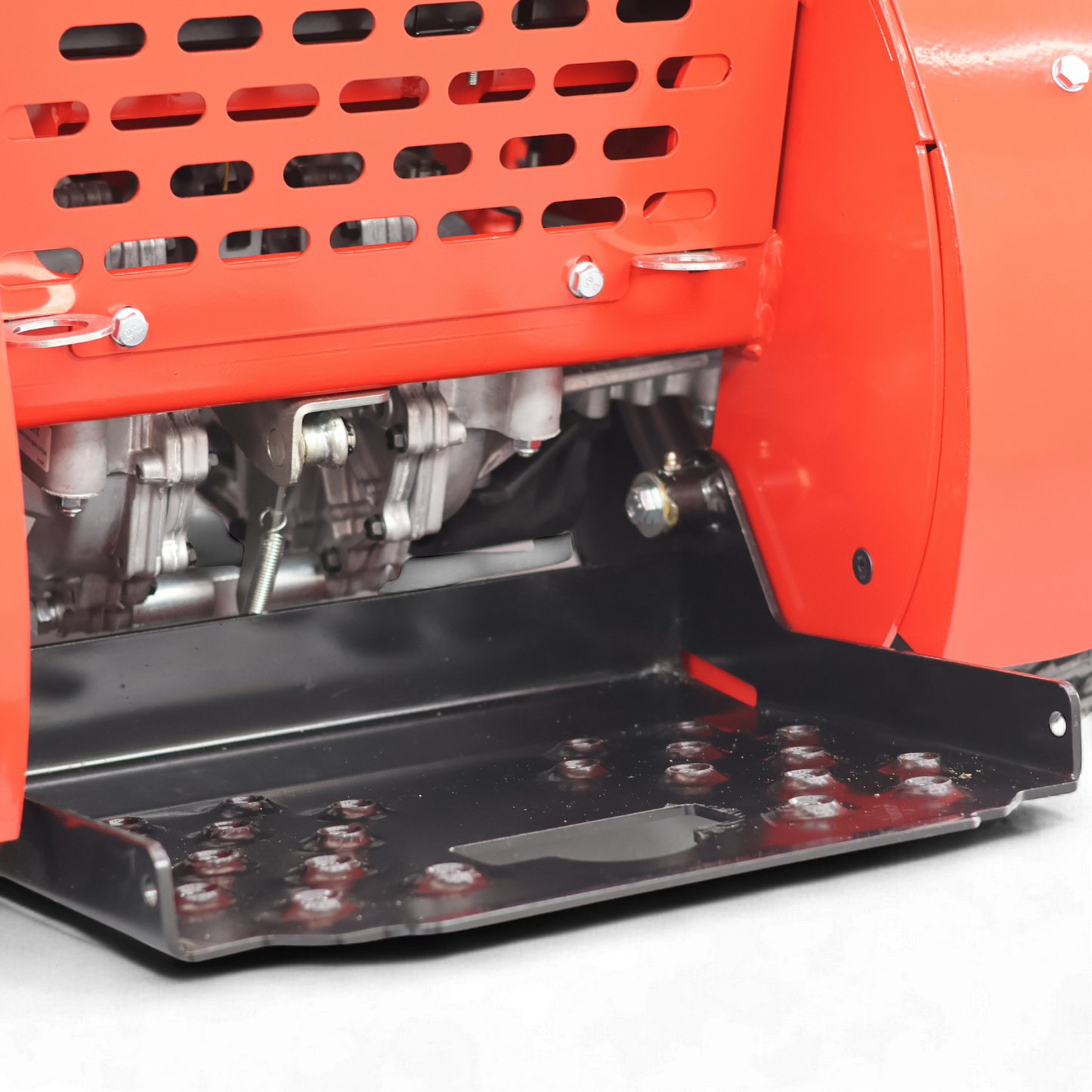 Tondeuse autoportée LEZARD S127 Briggs&Stratton 27CV 810cc 127cm conducteur debout Stand On