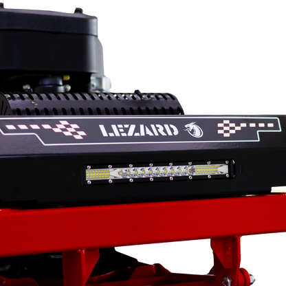 Tondeuse autoportée LEZARD S107 conducteur debout 24CV 107cm Stand On