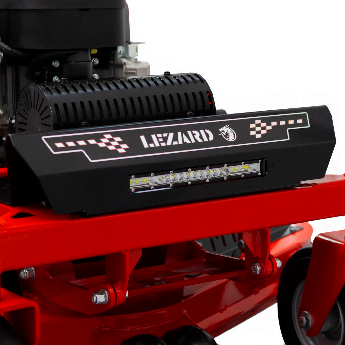 Tondeuse autoportée à conducteur debout LEZARD S127 24CV 127cm Stand On
