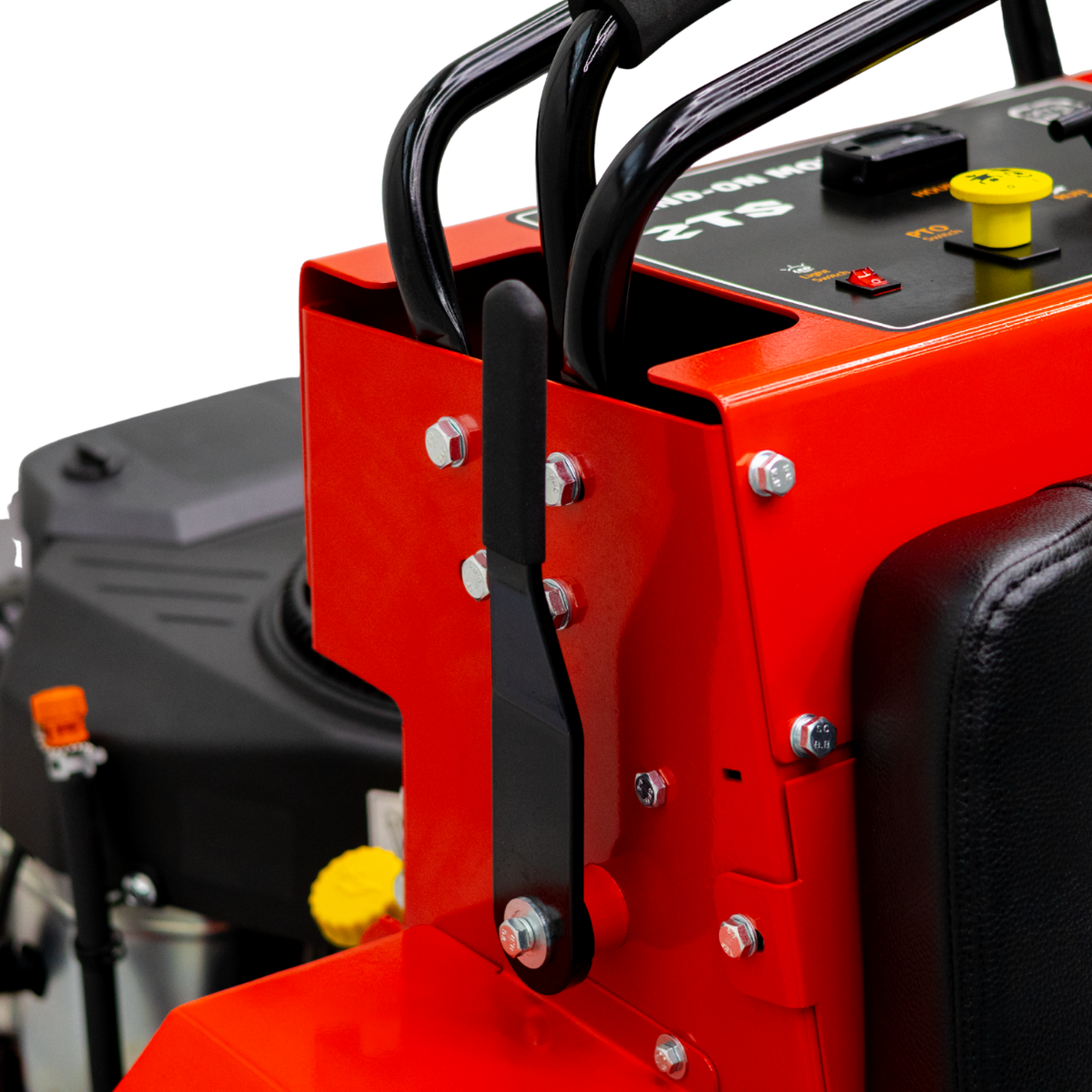 Tondeuse autoportée à conducteur debout LEZARD S127 24CV 127cm Stand On