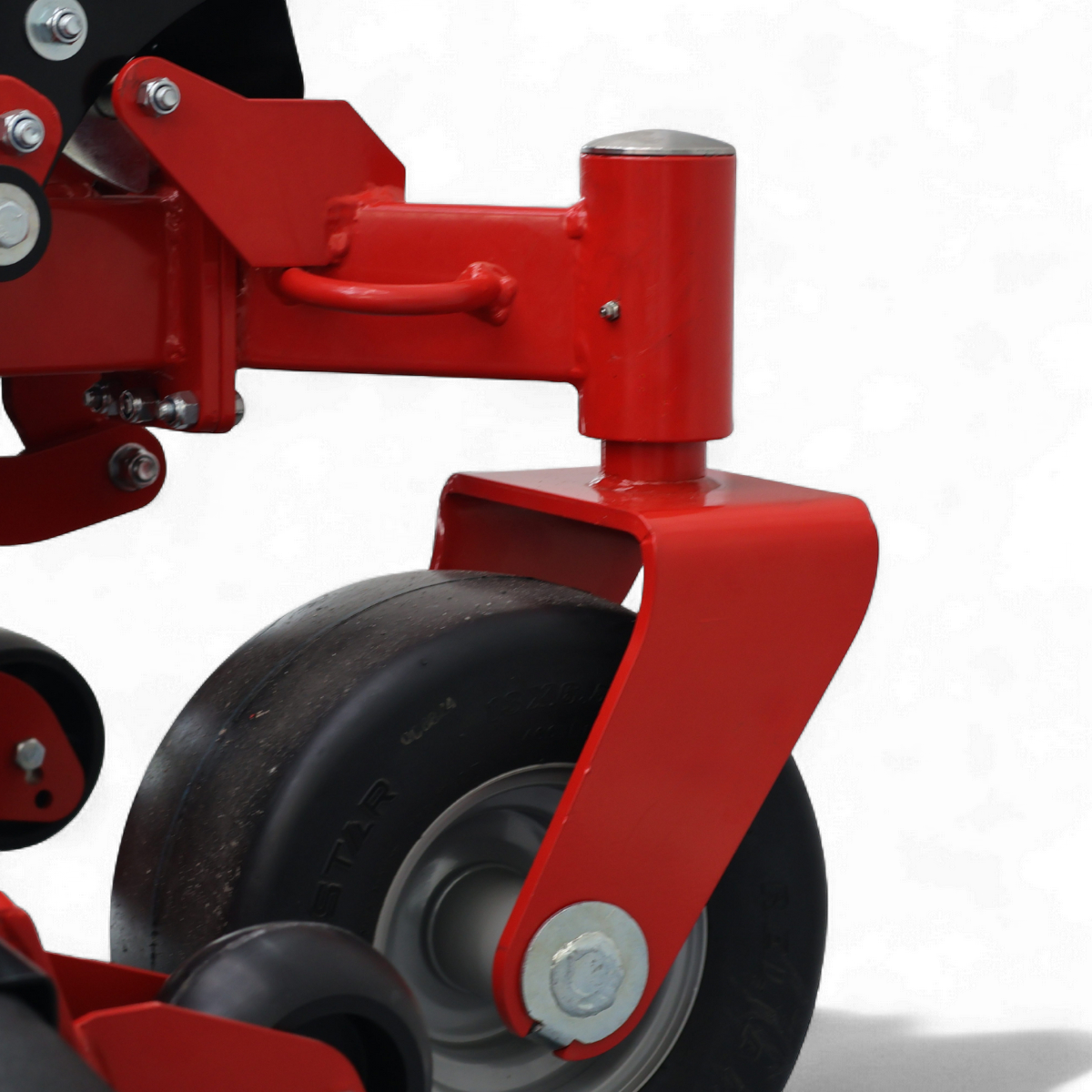 Tracteur tondeuse à rayon de braquage zéro LEZARD Z138PRO 35CV 138 cm zero turn